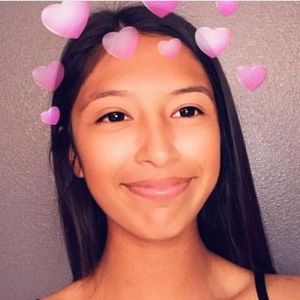 Meet your Posher, Angie